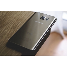 【快訊】Samsung Galaxy Z Fold 7 預告！傳挑戰史上最輕薄手機？